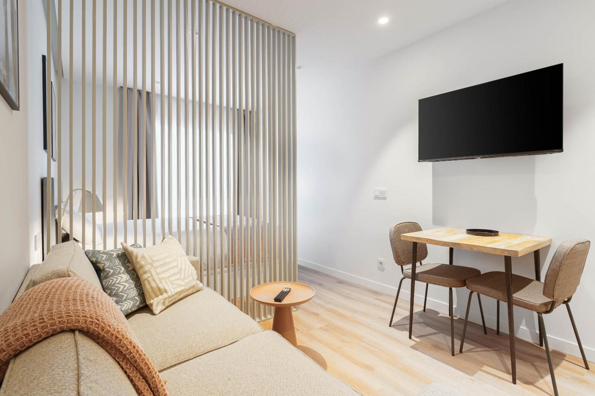 Limehome Madrid Calle De Juan Hurtado De Mendoza Extérieur photo