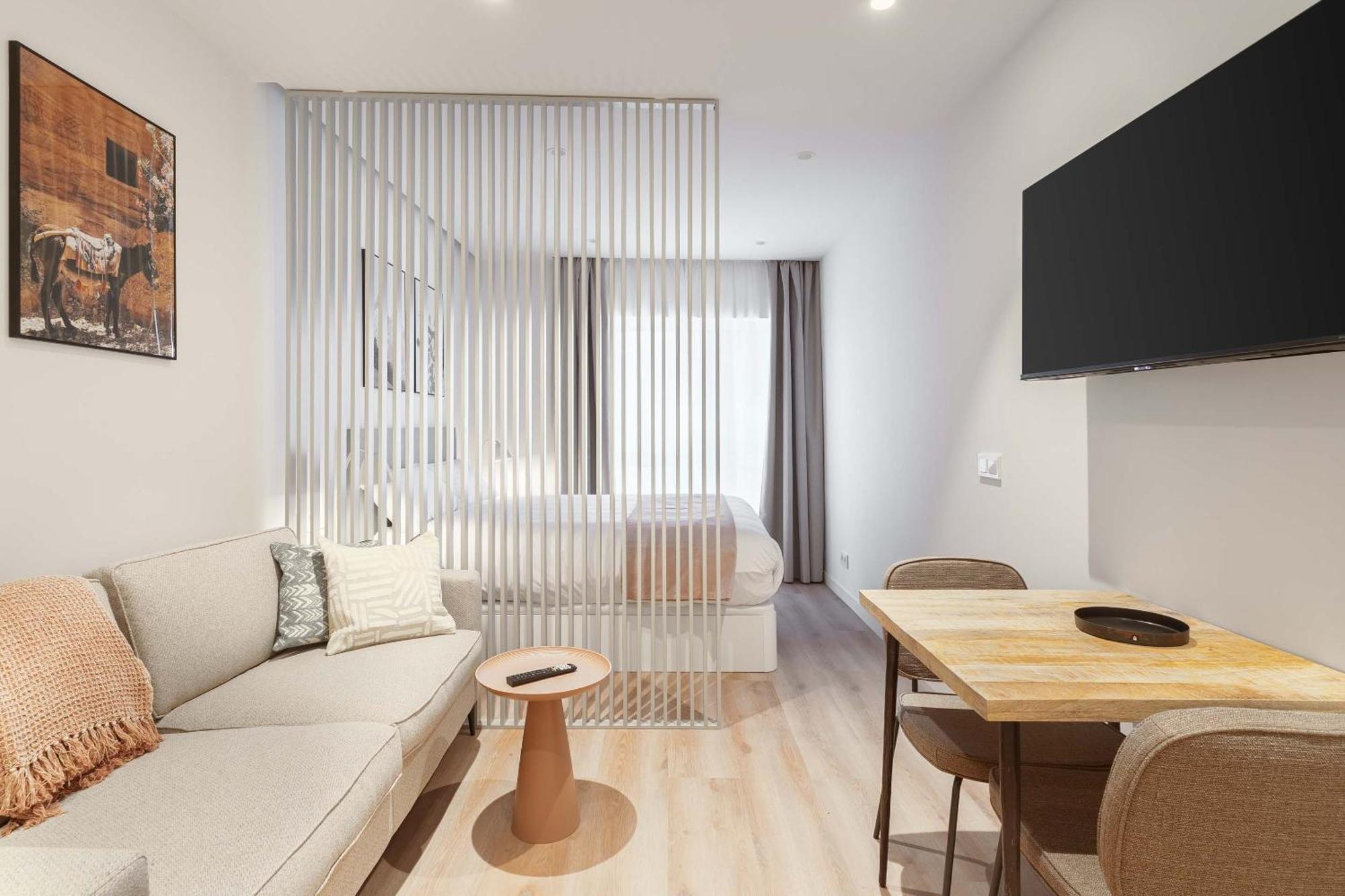 Limehome Madrid Calle De Juan Hurtado De Mendoza Extérieur photo