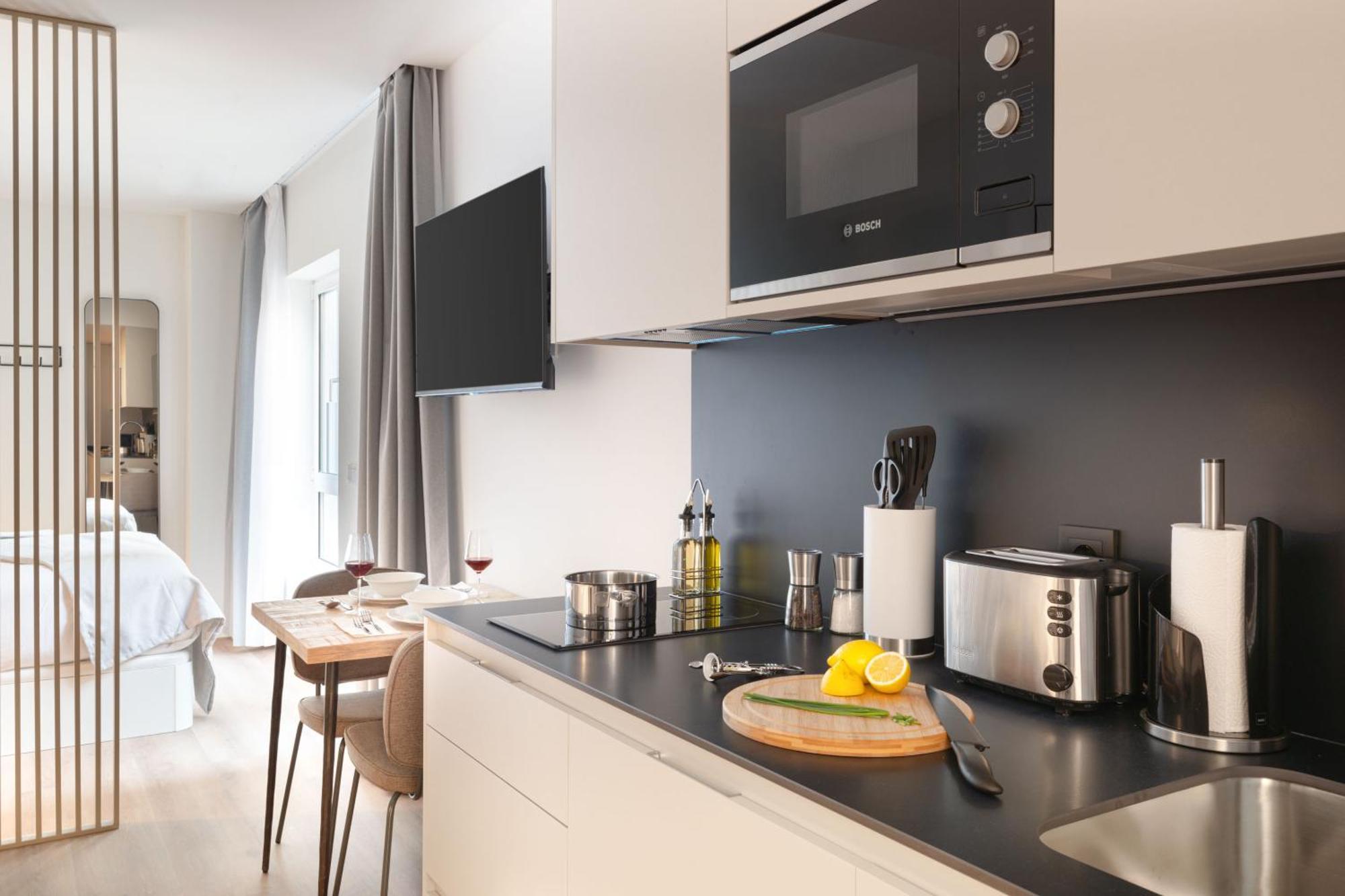 Limehome Madrid Calle De Juan Hurtado De Mendoza Extérieur photo